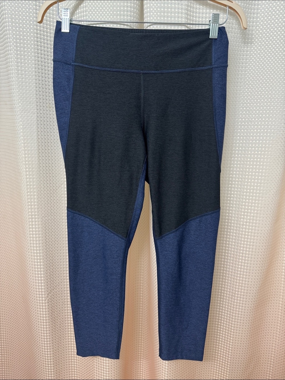 Outdoor Voices Women’s Colorblock Leggings - Navy and Black